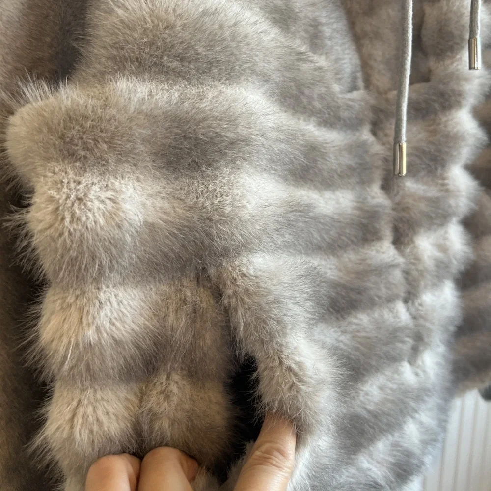 Grey Faux Fur Ribbed Half Zip Hoodie Pullover Jacket‎ Silver Gray Plush Coat
